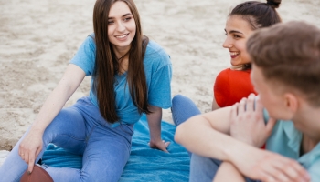 Joven de vacaciones